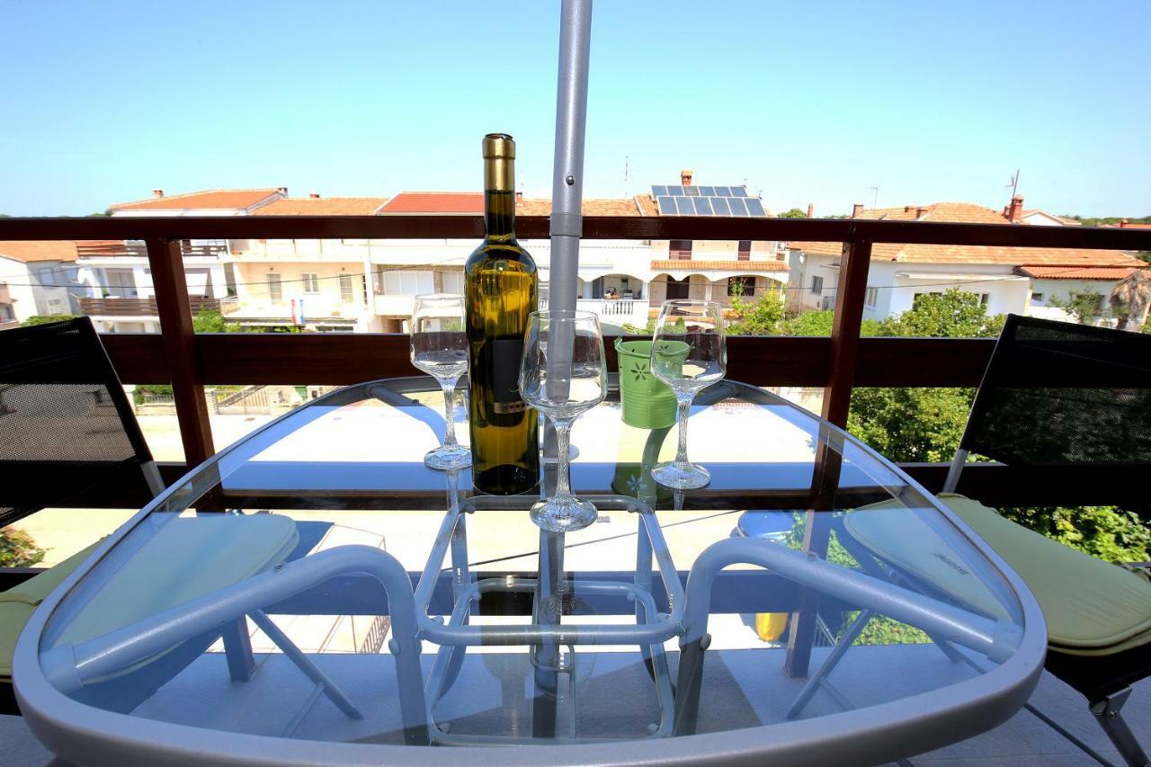 Apartments Mara Zadar Bagian luar foto