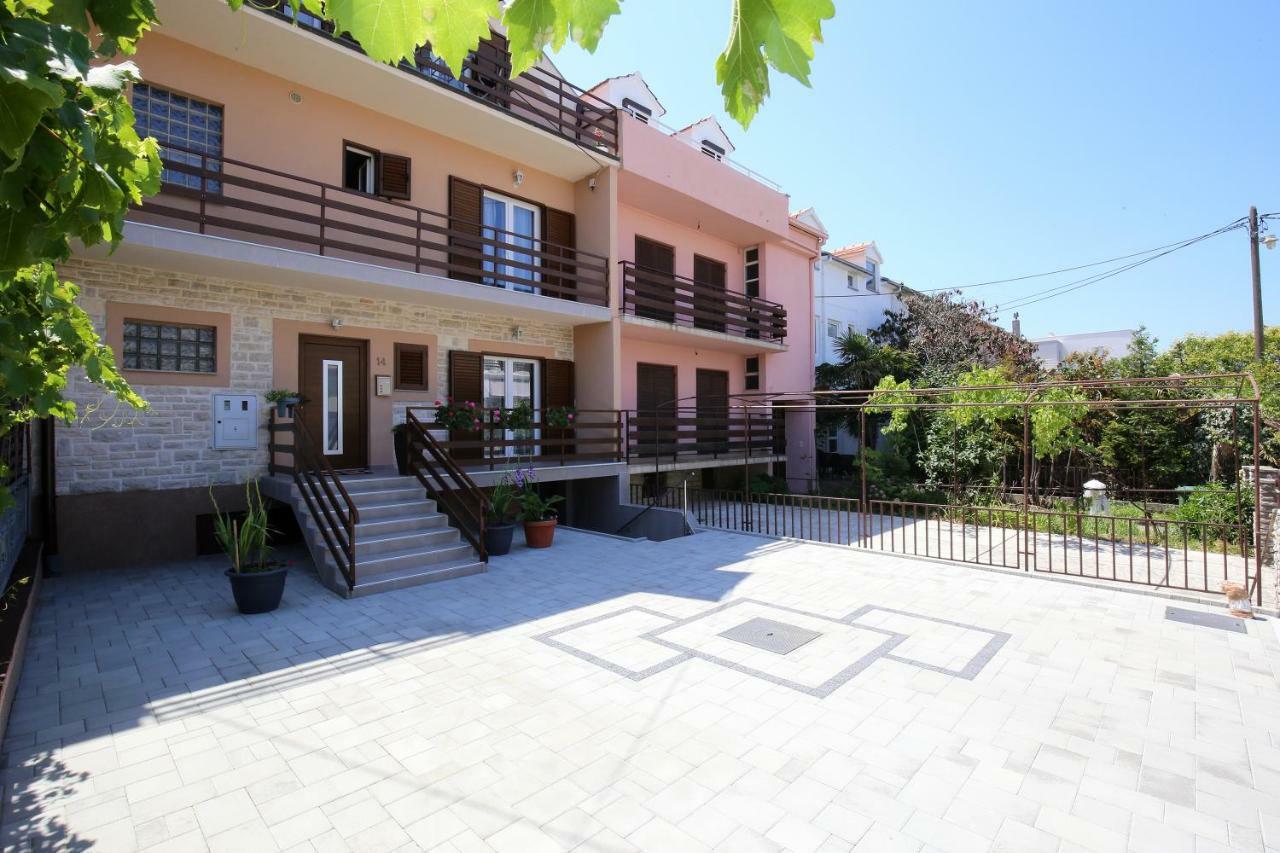 Apartments Mara Zadar Bagian luar foto